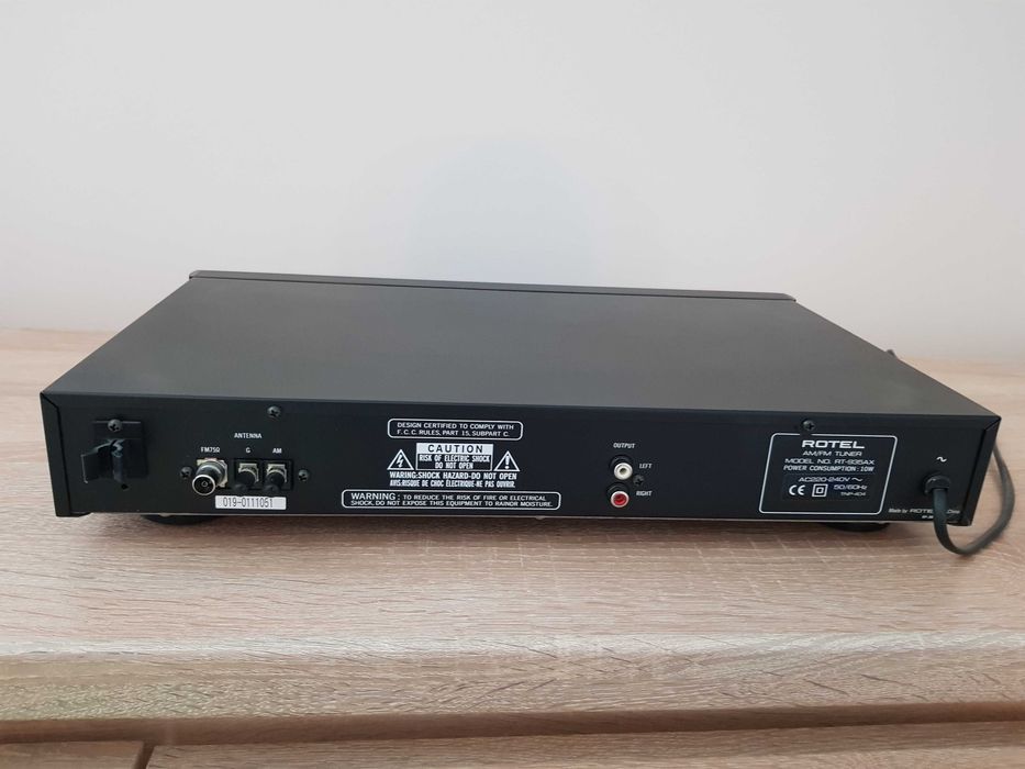 Rotel RA-935BX wzmacniacz i tuner RT-935AX
