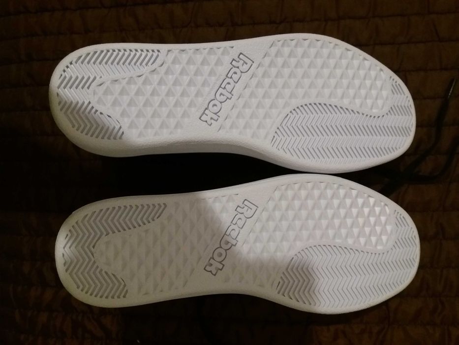 Sapatilhas Reebok Tamanho 40