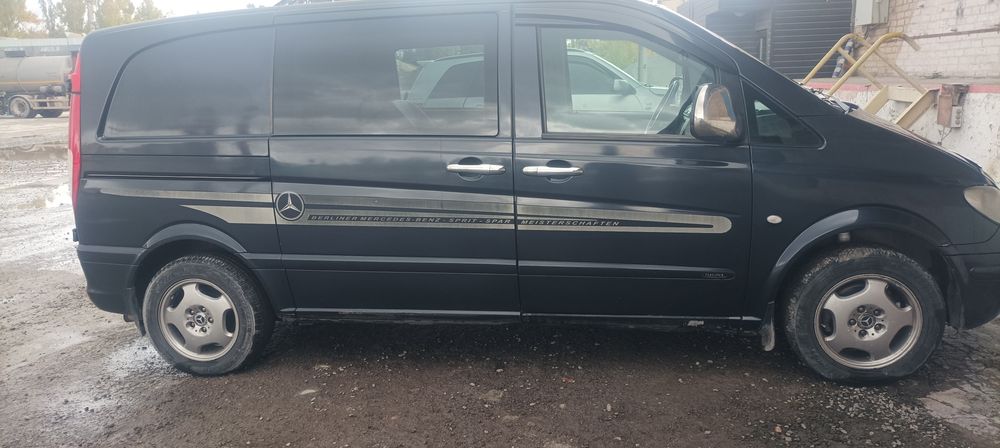 Продам Мерседес  Вито Mercedes Benz Vito 639 111