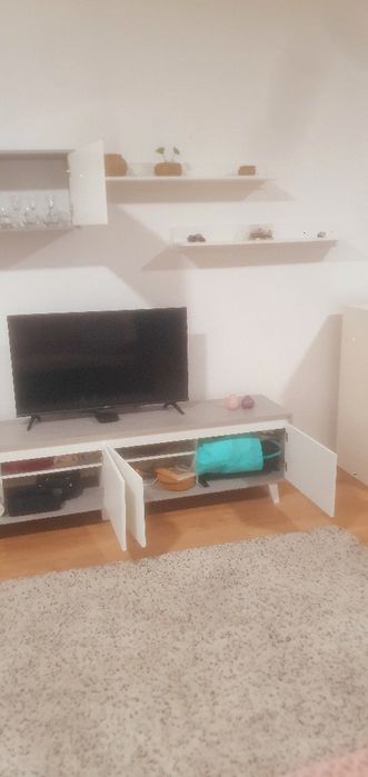 Móvel de televisão
