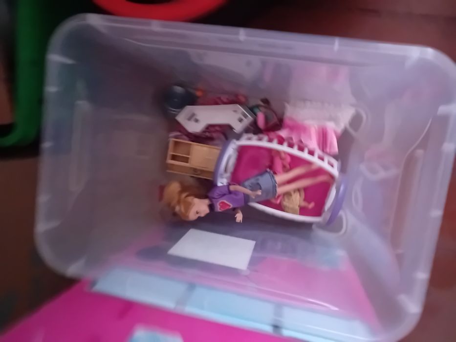 Drewniany domek dla lalek Barbie KidKraft Beverly Hills (duży, 120cm)