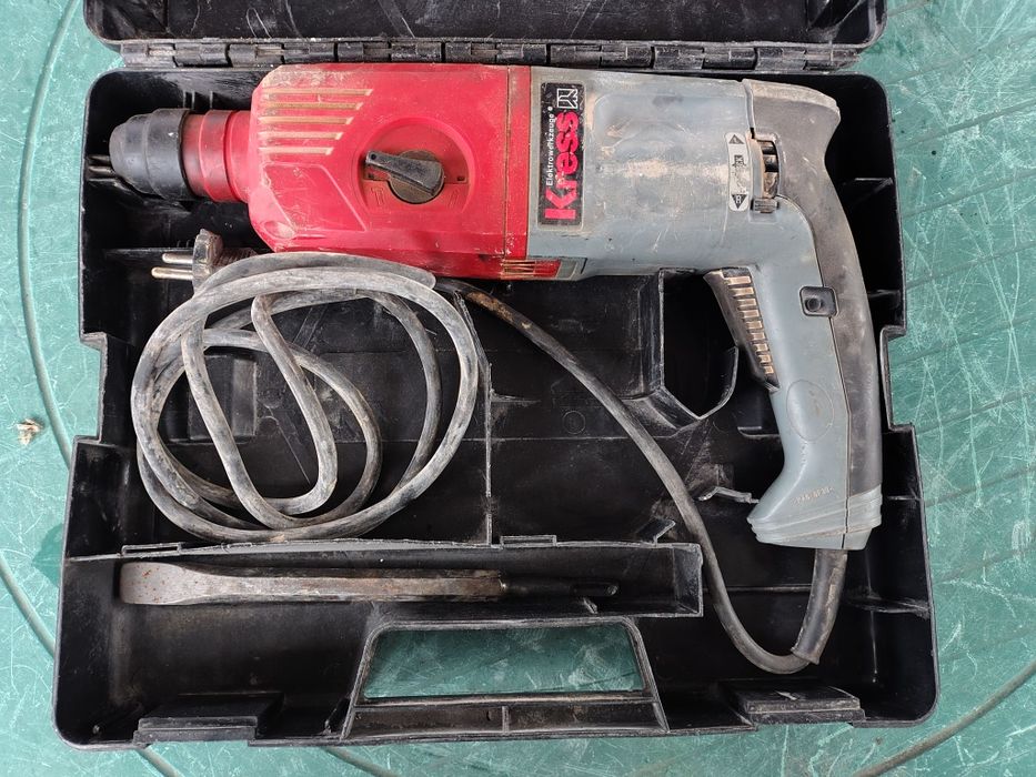 Перфоратор кресс, німець