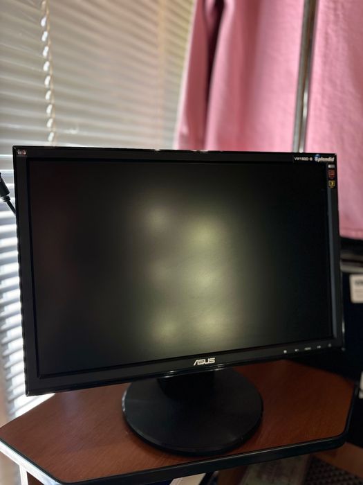 Монітор Asus 19 дюймів