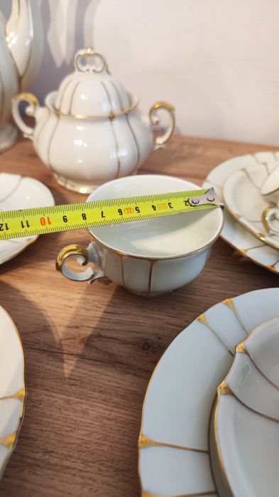 Serwis kawa na 10 osób, porcelana