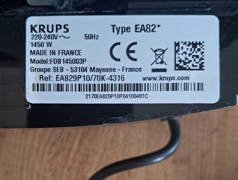 Сучасна Кавомашина KRUPS Quattro EA 82 кофемашина