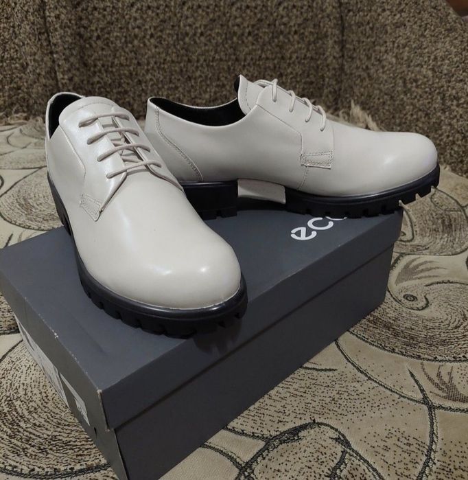 Демісезонні жіночі черевики Ecco Modtray W. Оригінал. 39 розмір.