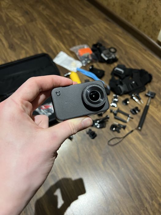 ПРОДАМ ОБМЕН Экшн Камеру Xiaomi Mi Mijia 4K Action Camera (YDXJ01FM)