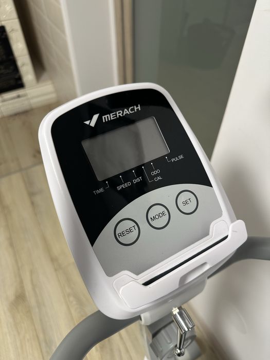 Продам Велотренажер MERACH