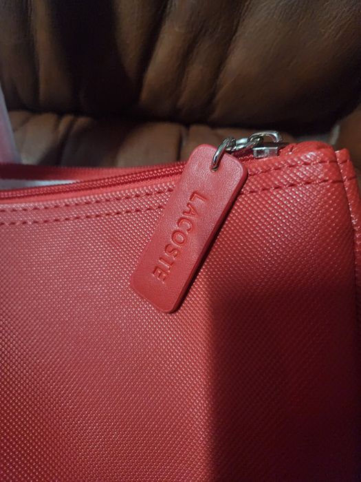 Bolsa nova Lacoste