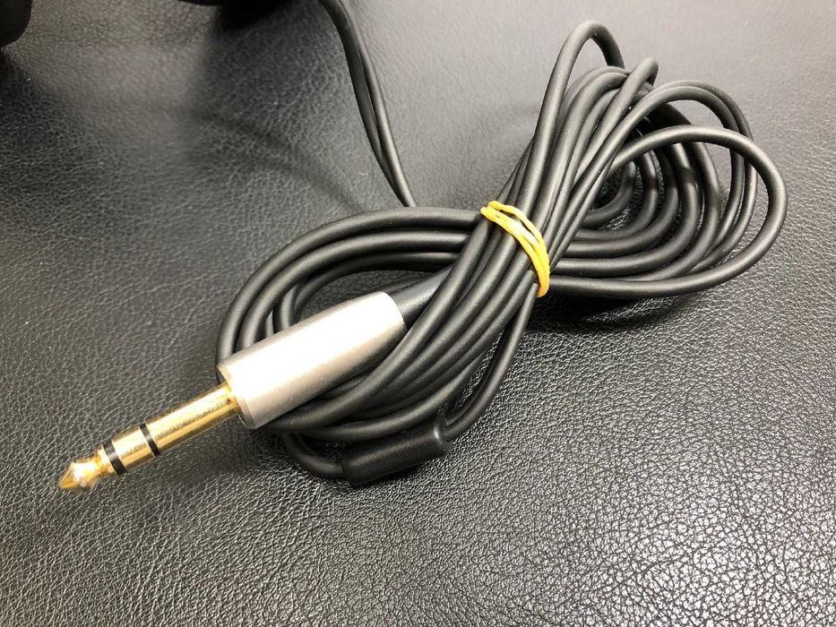 Продам наушники Audio Technica ATH-W 5000