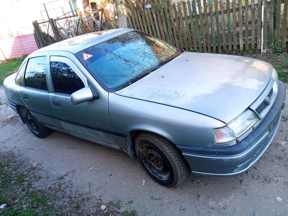 Продам Опель бензин