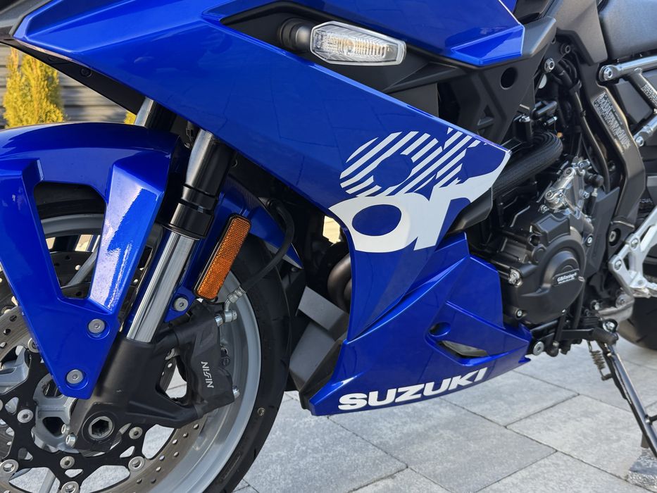 Suzuki gsx 8r 2024
