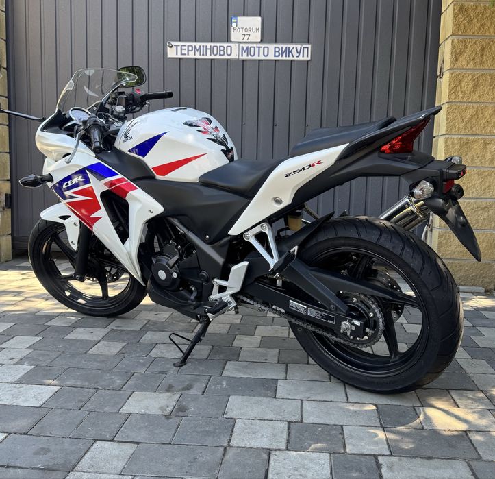 Honda CBR250R інжектор доставка без пробігу Обмін