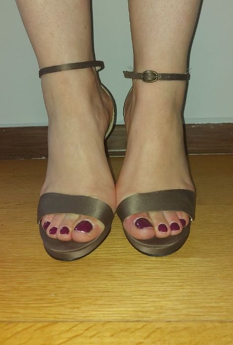 Sprzedam Sandałki damskie, rozmiar 37