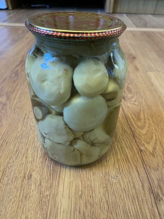 Продам мариновані гриби