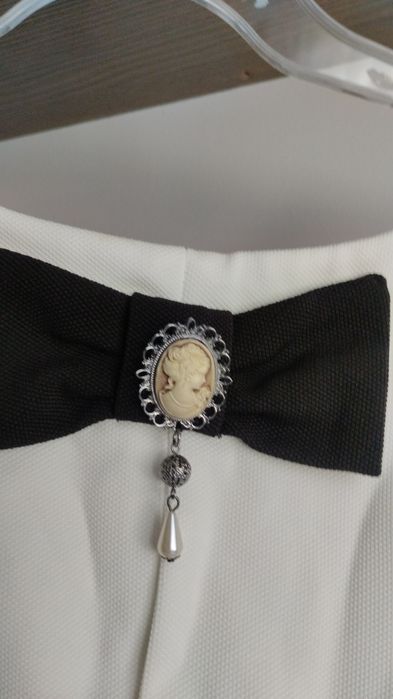 elegancka sukienka
