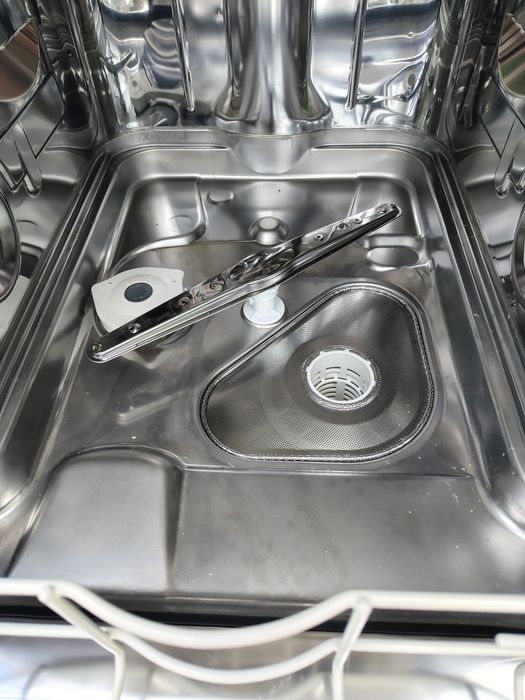 Zmywarka mała 45 cm wolnostojąca biała Whirlpool