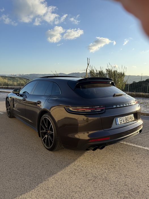 Porsche Panamera sport turismo 4 e-hybrid