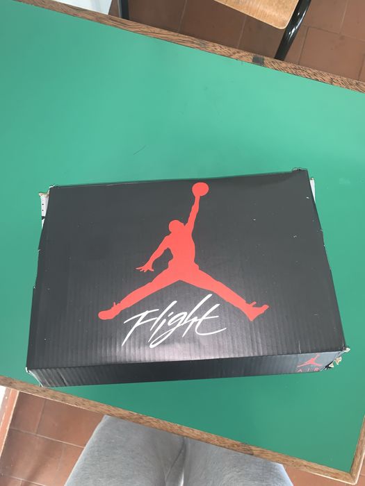 Air Jordan 4 Retro Fire Red