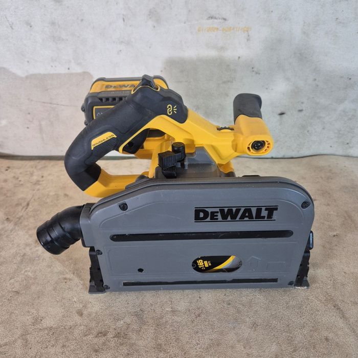 DeWalt 54v DCS520 Zagłębiarka z baterią 6ah