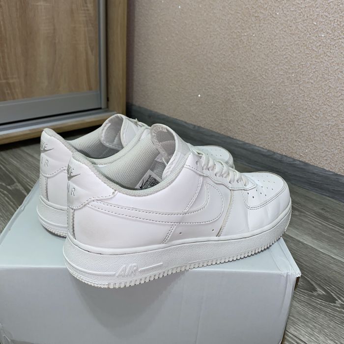 Nike Air Force 1 / White