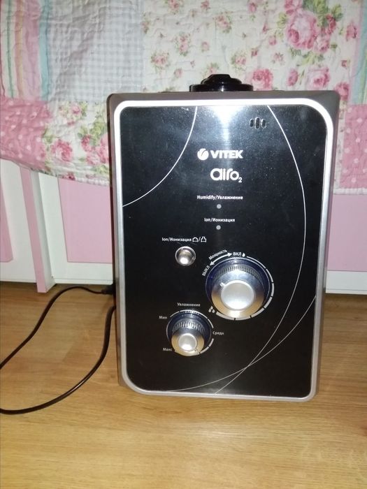 Ультразвуковий зволожувач повітря Vitek+запасний фільтр в подарок.