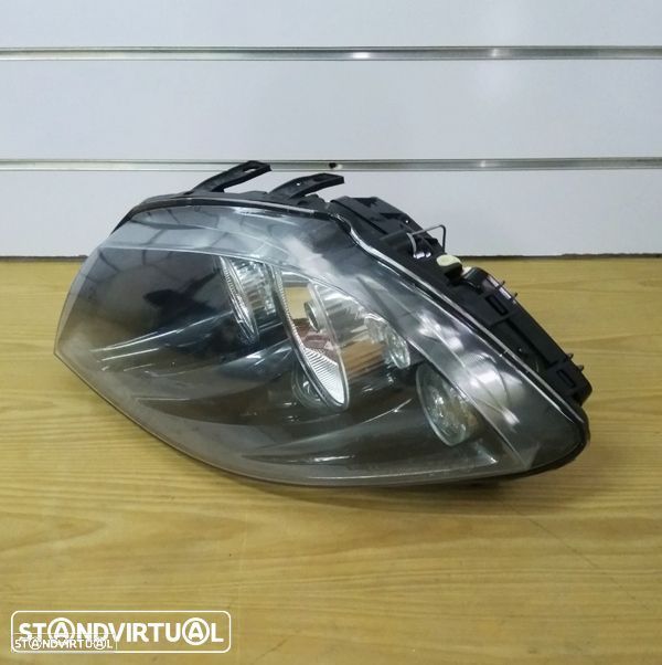 Farol Seat Ibiza modelo: 2002 até 2008 novo