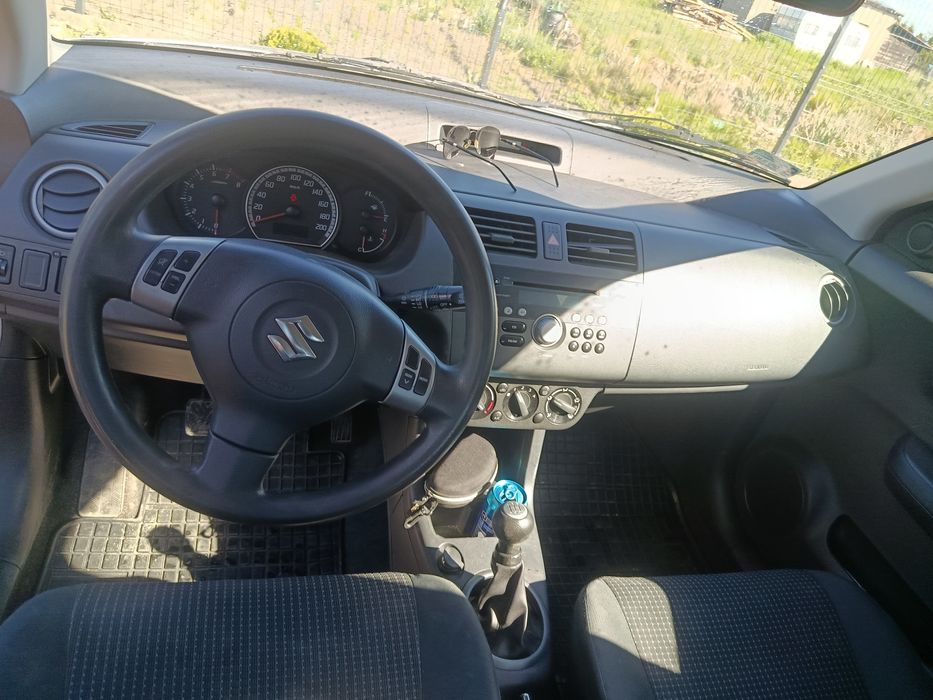 Suzuki Swift 1.3 bęzyna