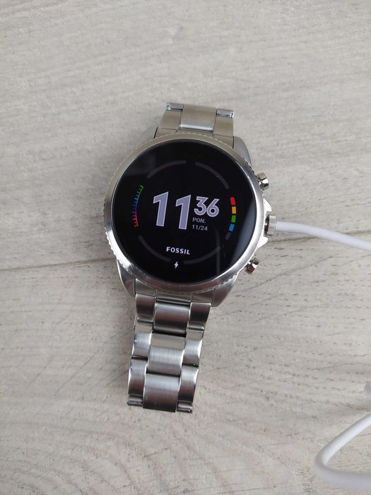 Fossil Gen 6 FTW4060 Smartwatch męski z ekranem dotykowym OPIS