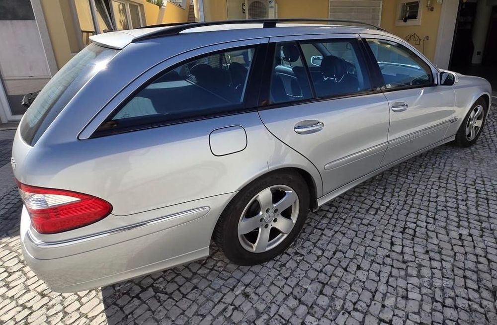 Vendo carrinha Mercedes Benz Avangard E220