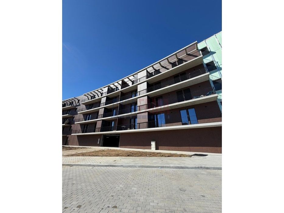 Apartamento T2 Novo com Vista para o Bom Jesus Empreendimento Dalí,...