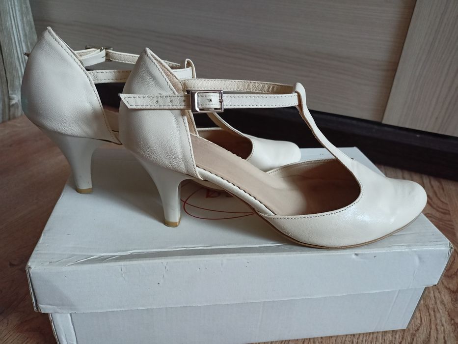 Buty ślubne ecru 38 Tessa