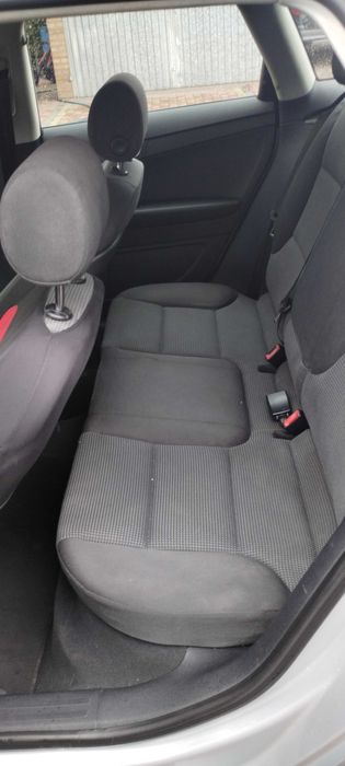 Audi a3 8p  1.9 tdi BKC 105km 2005