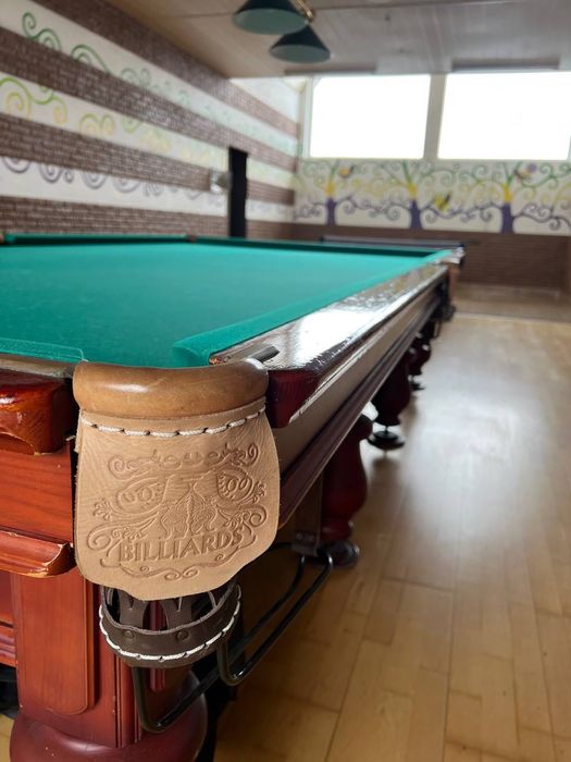 Продам більярдний стіл