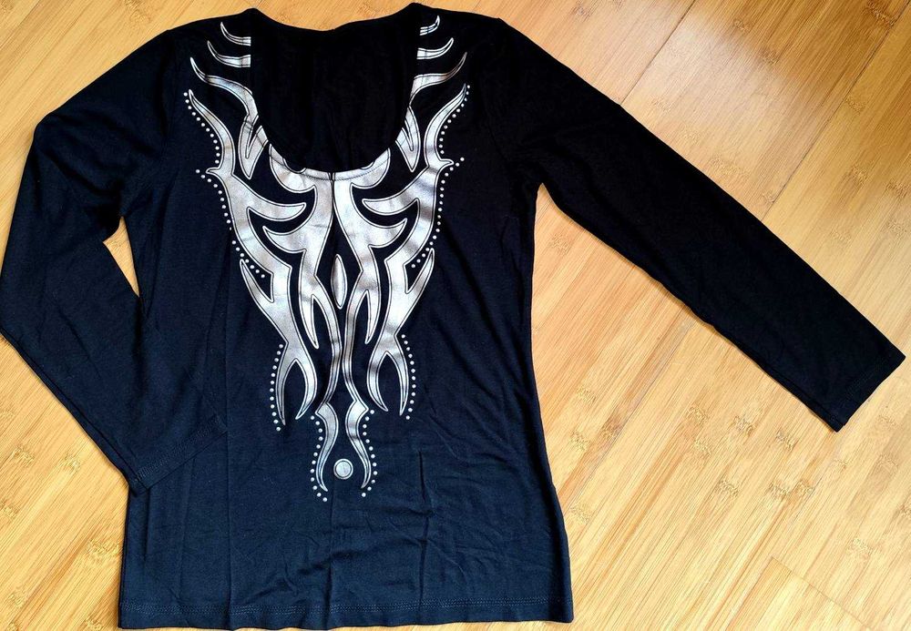 блузка, футболка черная с серебром. размер 42-46