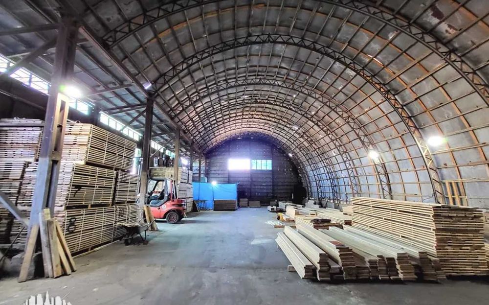 Продам комерційне приміщення (3725)