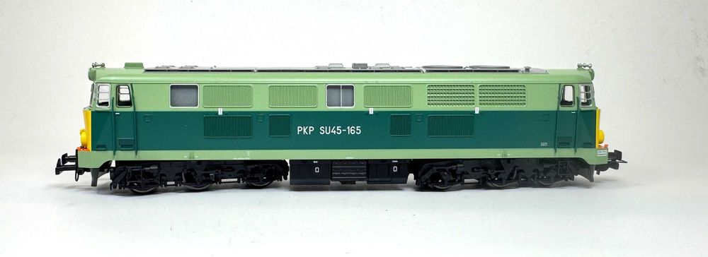 H0 PIKO 96305 SU45-165+dekoder jazdy +zmienione reflektory