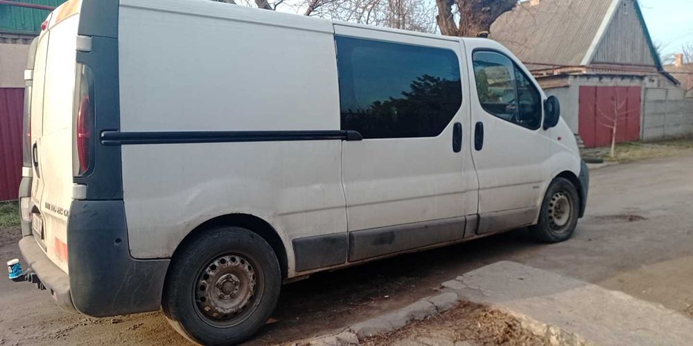 Опель Віваро Лонг Opel Vivaro