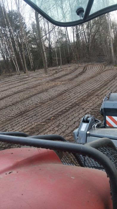 Mulczer wgłębny i powierzchowny leśny wycinka drzew czyszczenie działe