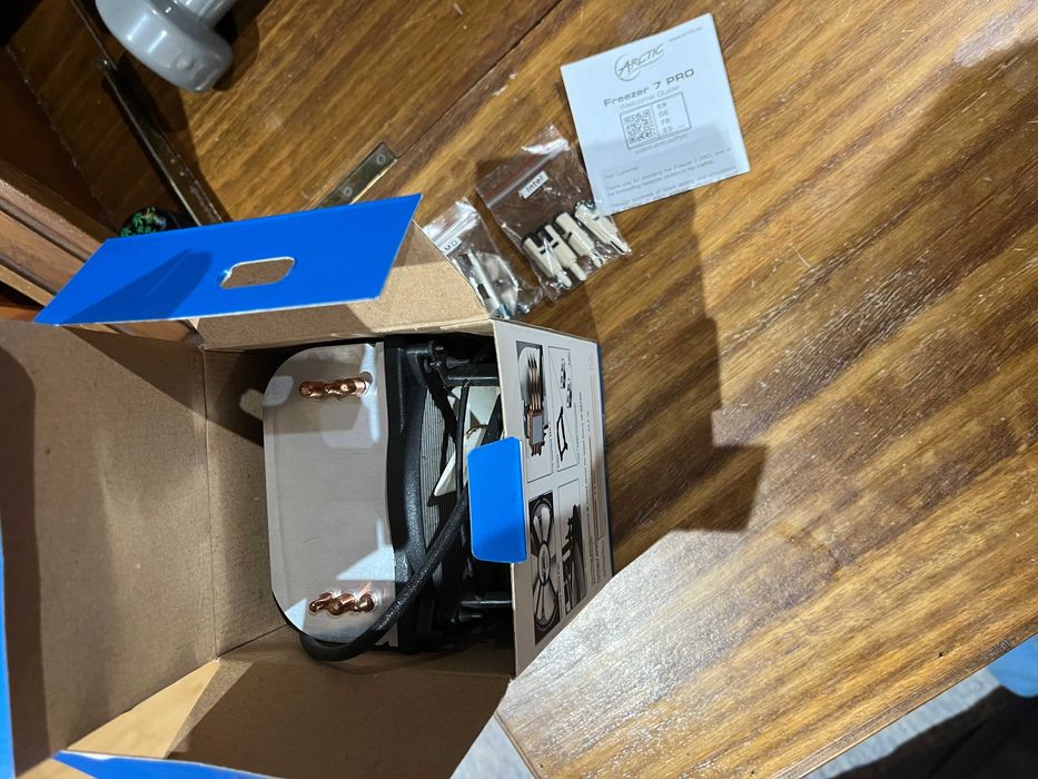 Arctic Freezer 7 Pro