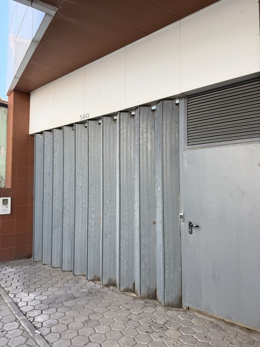 alugo lugar de garagem