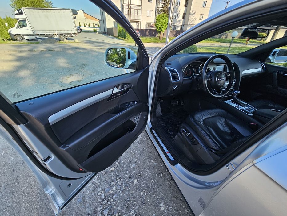 Audi Q7 2013 VIN WA1DGAFE3ED012403 фото оголошення 12 з 24