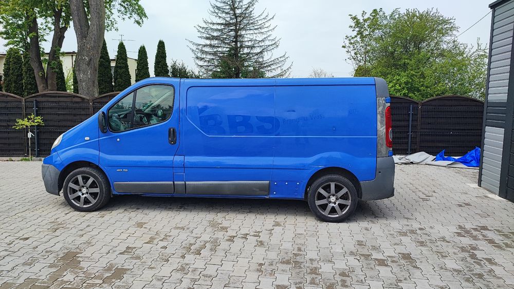 Sprzedam Renault Trafic  Long 2.0 Diesel CDTI Klima
