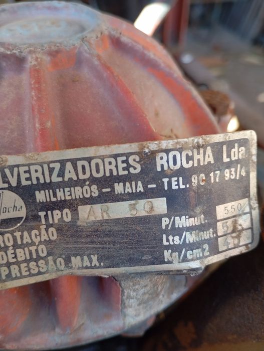 Pulverizador/sulfatador rocha 400 litros