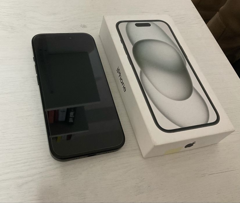 Iphone 15 preto 128gb como novo