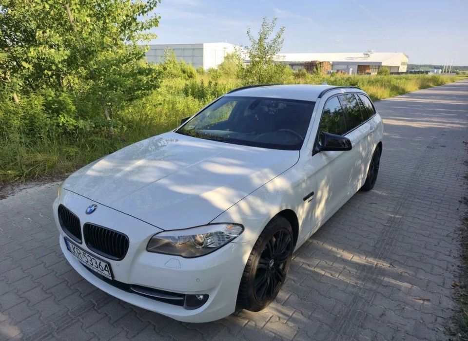BMW Seria 5 BMW Seria 5 Touring F11 525d xDrive 2.0D 218KM, rok produkcji 2012