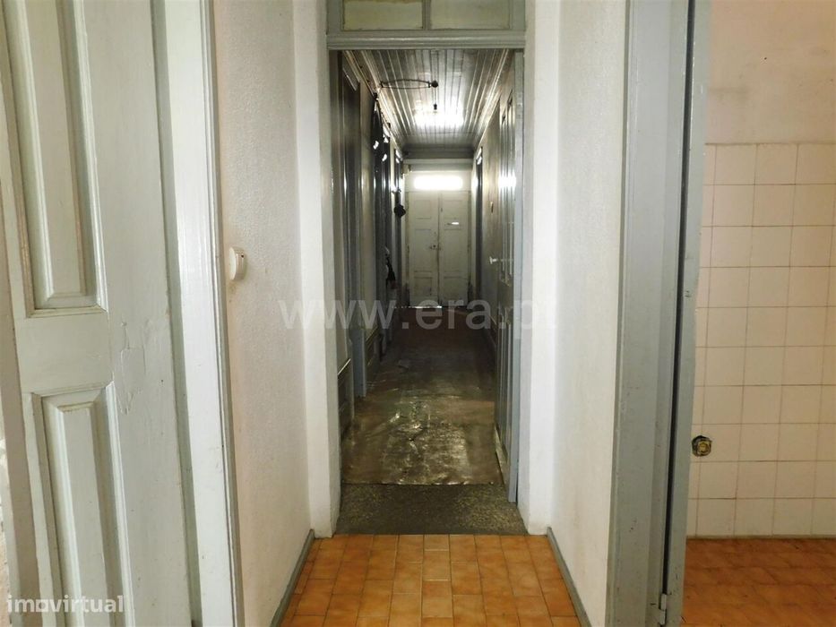 Moradia T3 / Seia, Valezim
