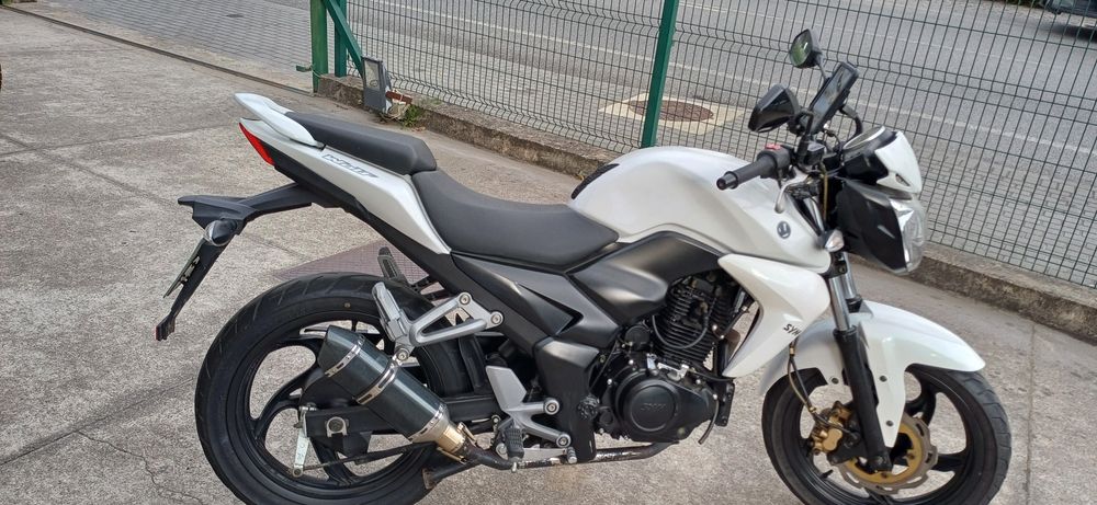 Moto 125 Sym Wolf