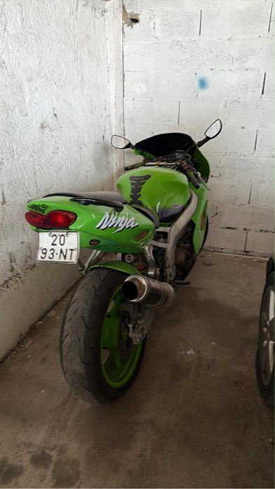 Kawasaki ninja zx9r