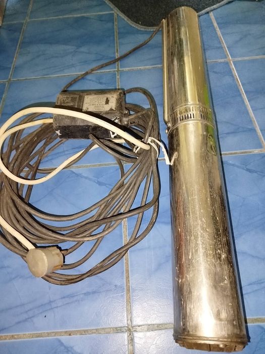 Насос водолей Водолій глубинный центробежный 0,5-100У